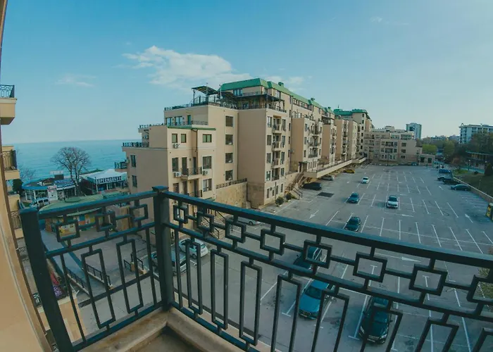 Apartment Goldensands *