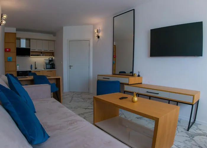 Goldensands