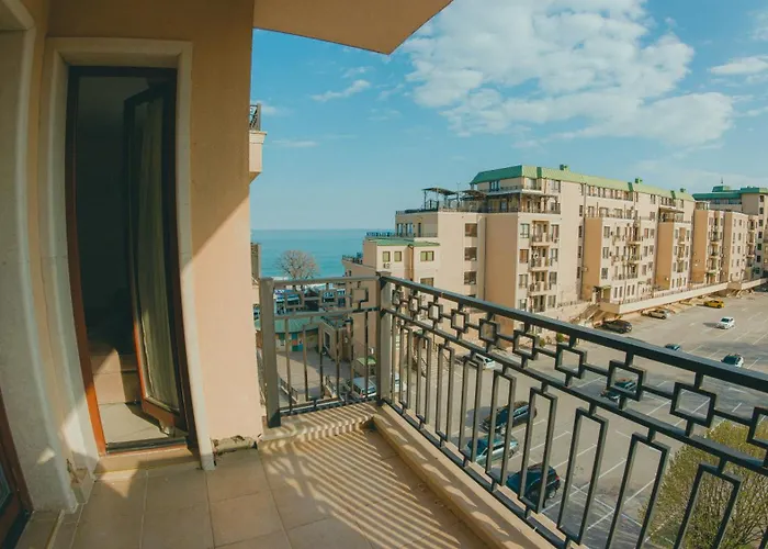 Goldensands *